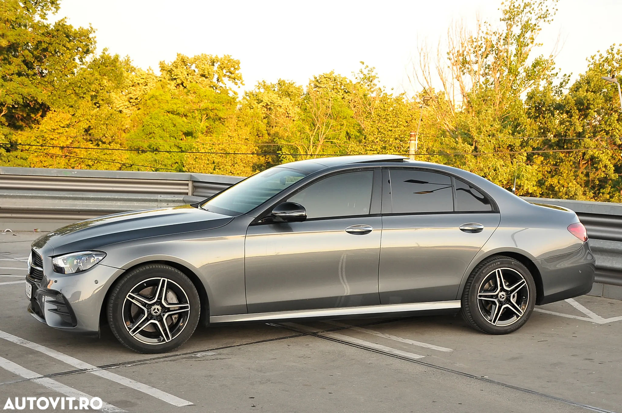 Mercedes-Benz E - 3