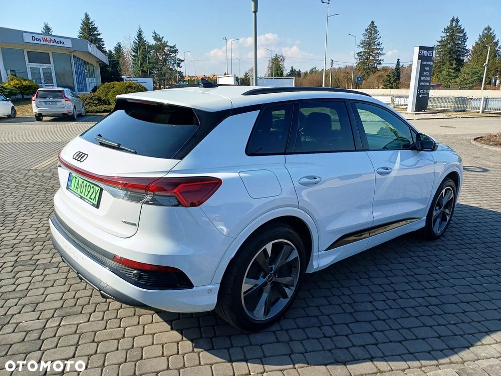 Audi Q4 e-tron - 5