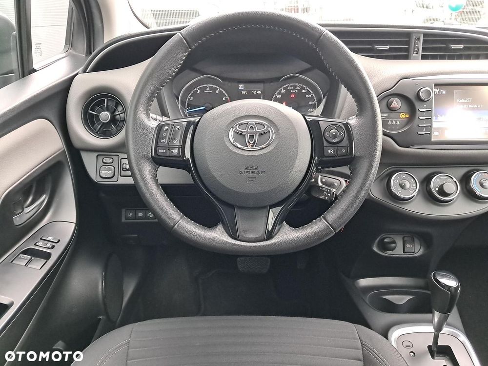 Toyota Yaris 1.5 Premium CVT - 15