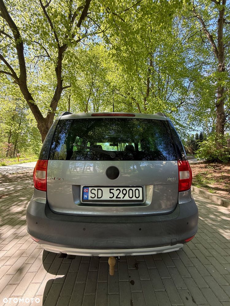 Skoda Yeti 2.0 TDI DPF 4x4 Adventure DSG - 6