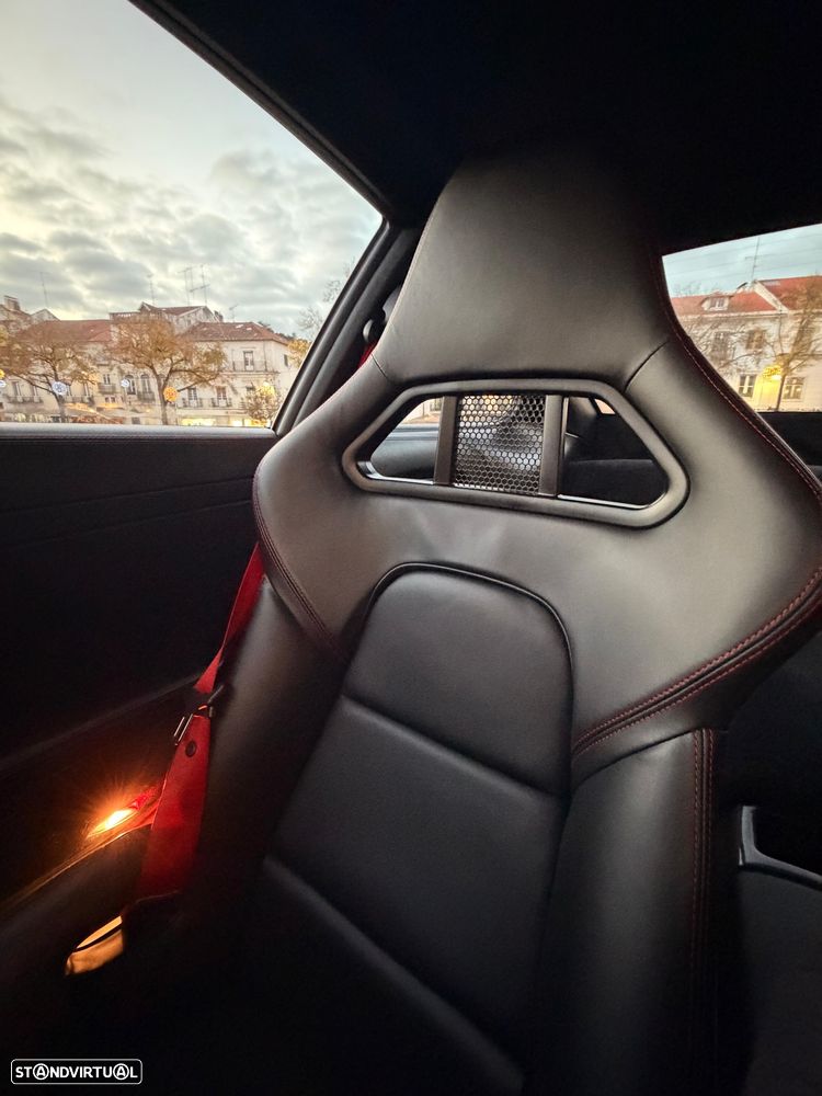 Porsche 911 (997) Carrera GTS PDK - 10