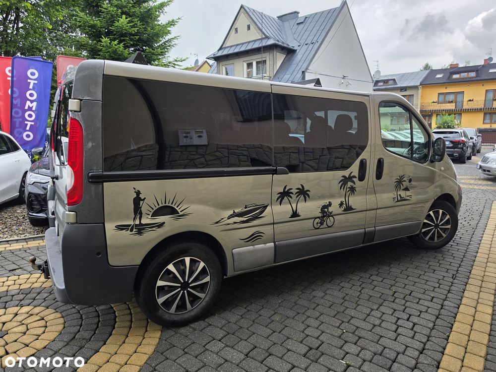 Renault Trafic - 12
