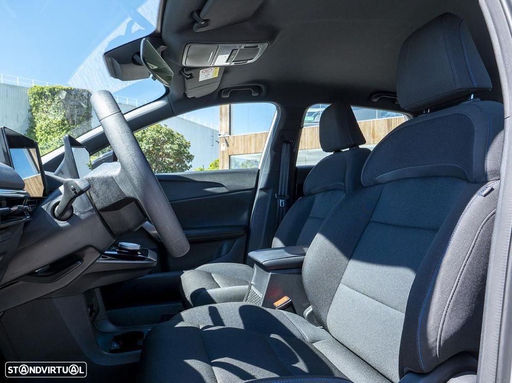 MG MG4 51 kWh Standard - 23