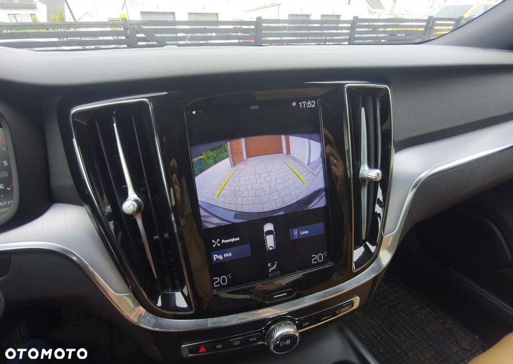 Volvo V60 D3 Momentum Pro - 13
