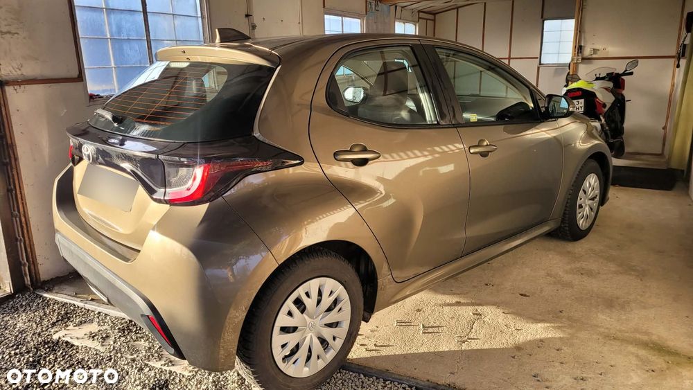 Toyota Yaris 1.5 Comfort - 15