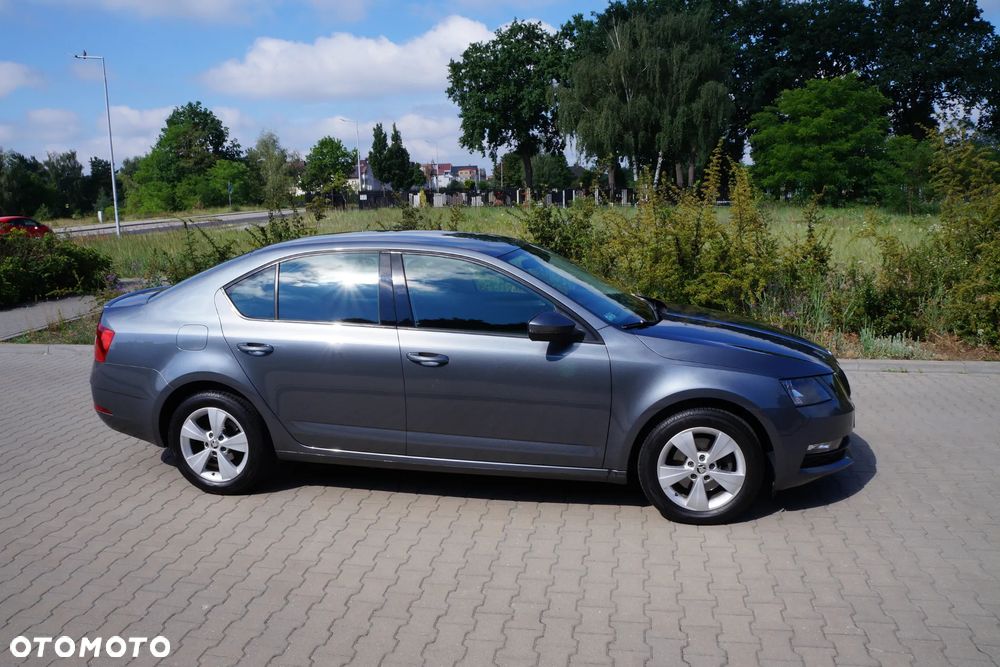 Skoda Octavia 1.5 TSI ACT Style - 5