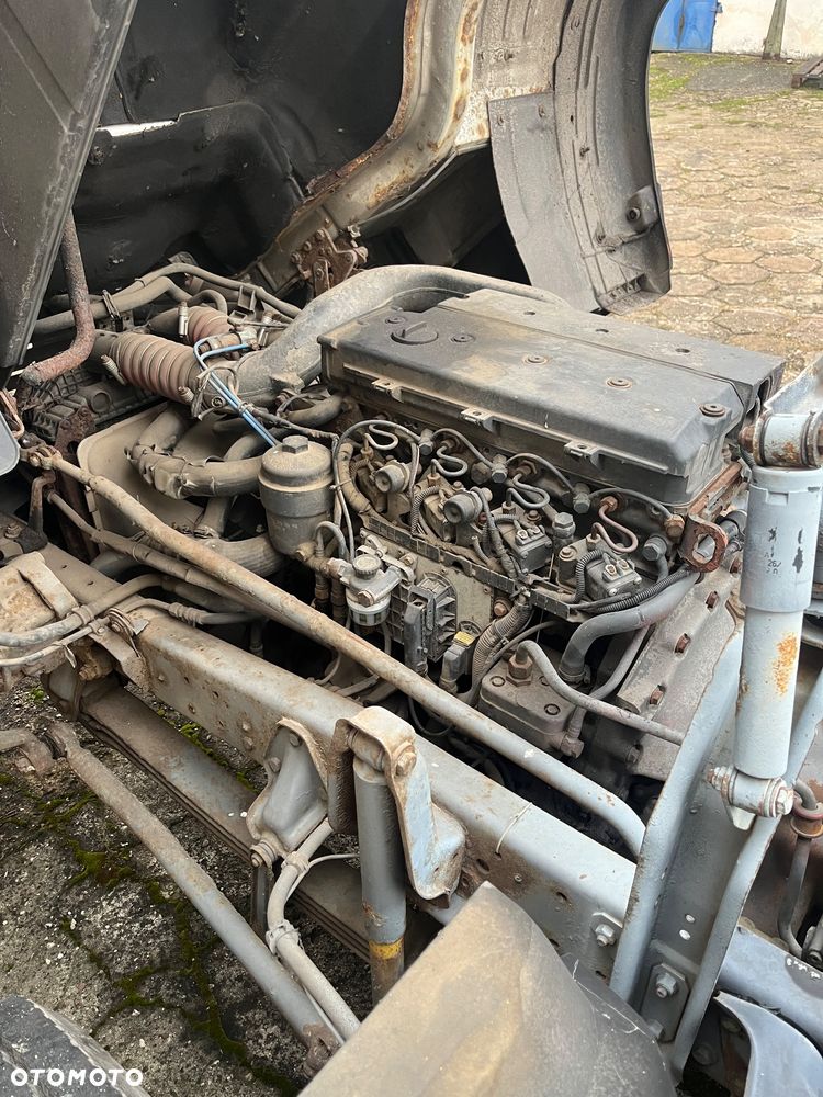 Mercedes-Benz 814 - 3