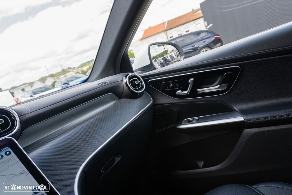 Mercedes-Benz GLC 300 e 4Matic - 25