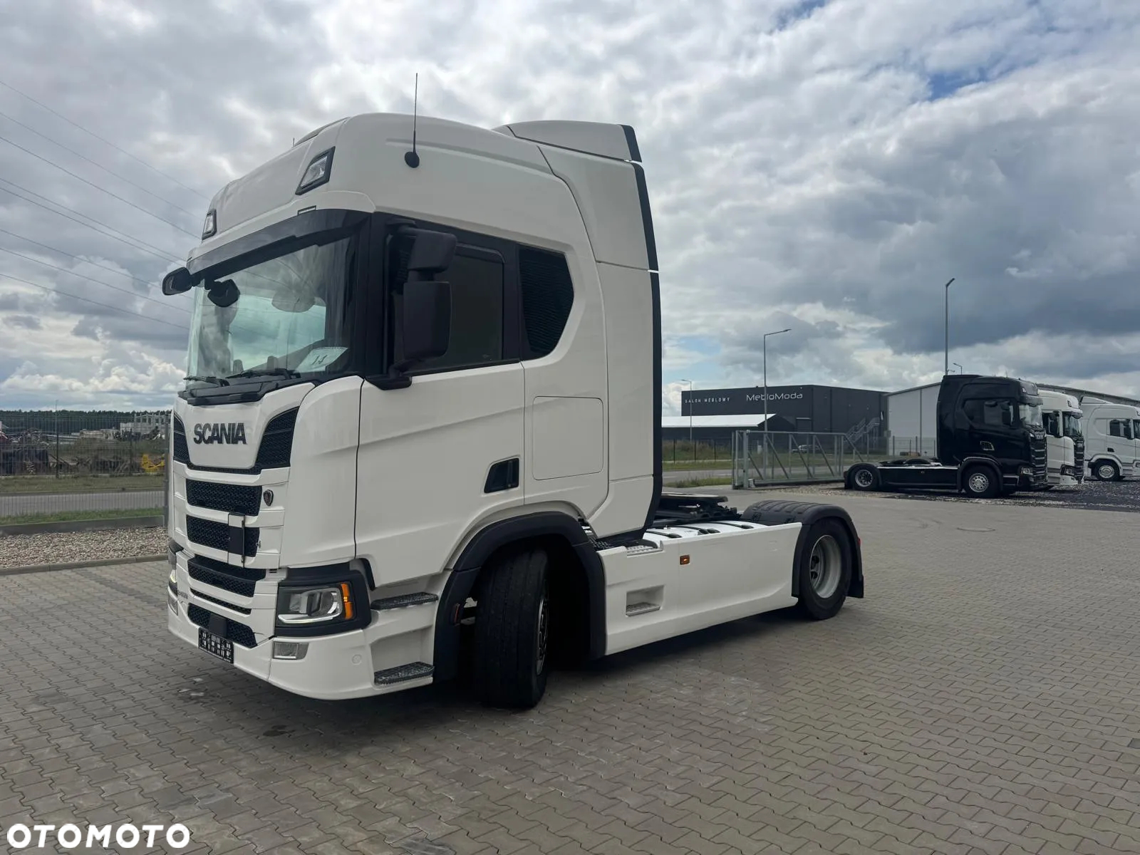Scania R450/Full LEDY/ KLIMA STACJONARNA/ NAVI/ DWA ŁÓŻKA/ BAKI 1200L - 4