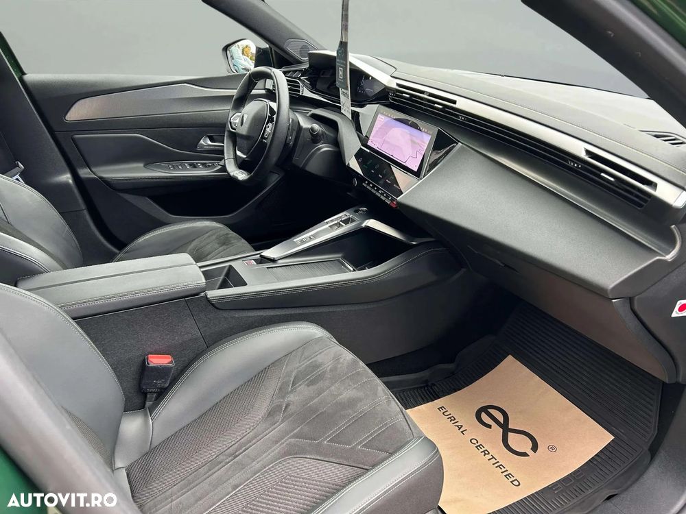 Peugeot 308 1.2L PureTech 130 S&S EAT8 GT - 11