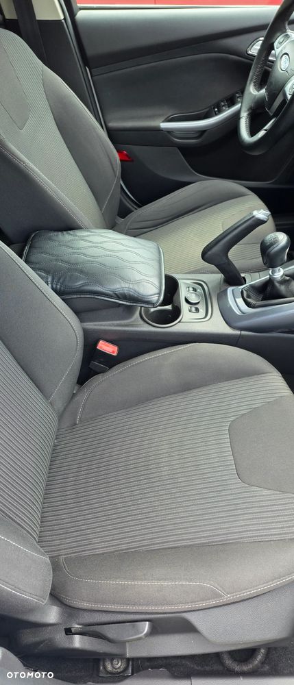 Ford Focus 1.0 EcoBoost Titanium - 3