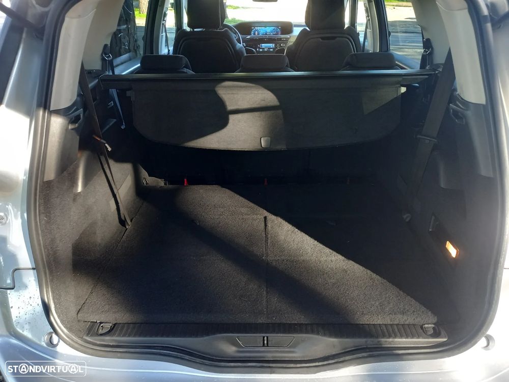 Citroën C4 Picasso - 29