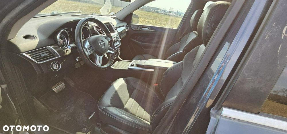 Mercedes-Benz ML - 31