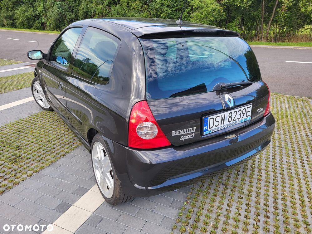 Renault Clio 2002 photo 5