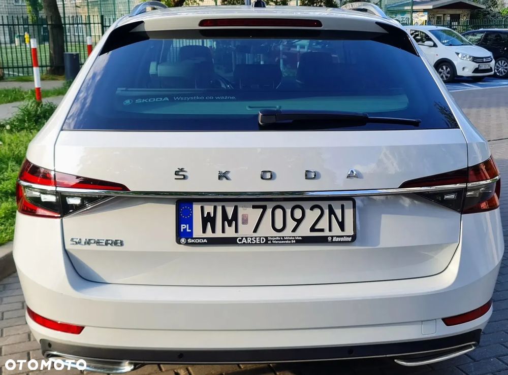 Skoda Superb 2.0 TDI SCR L&K DSG - 13