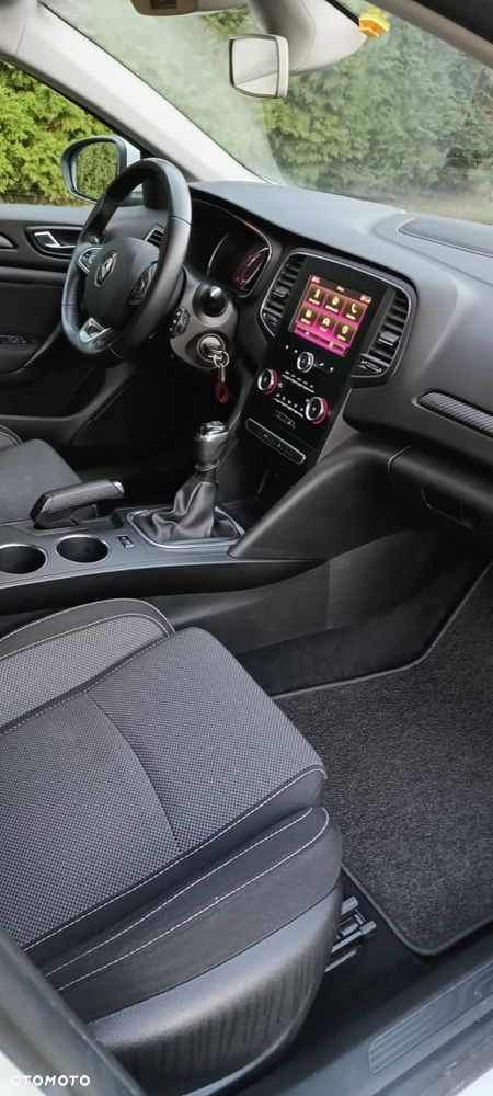 Renault Megane BLUE dCi 115 BUSINESS EDITION - 7