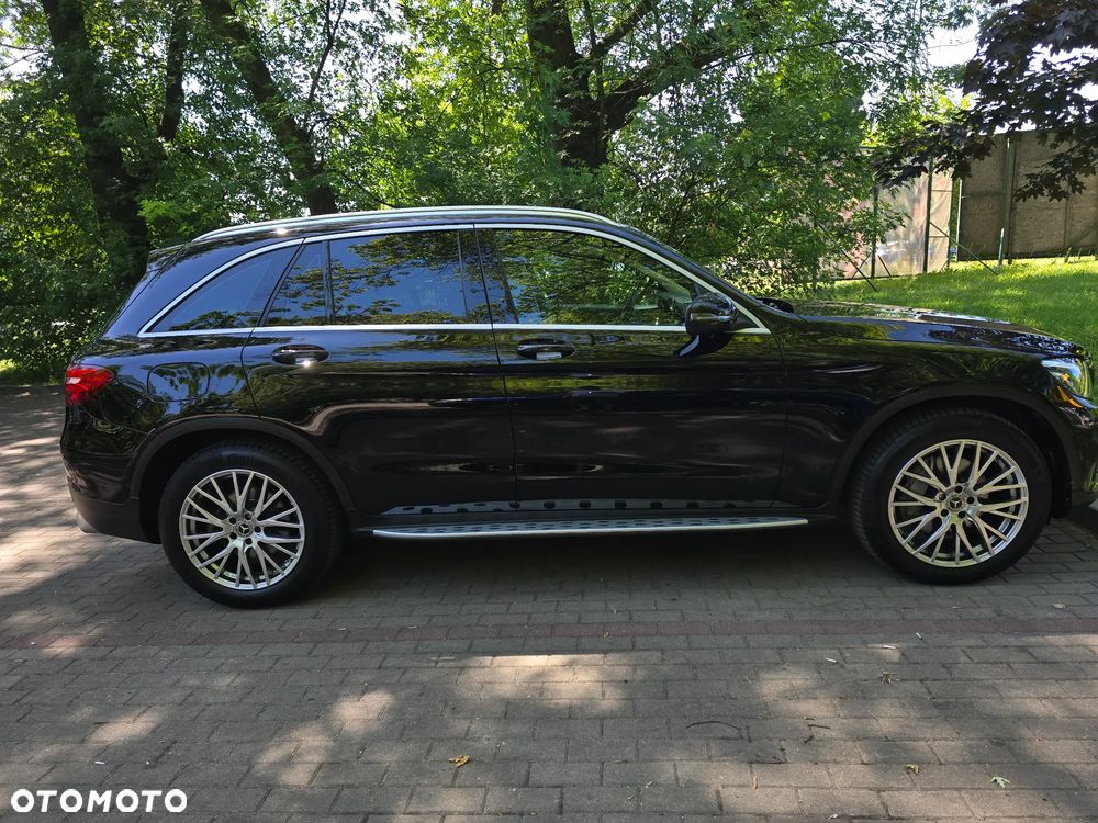Mercedes-Benz GLC - 9