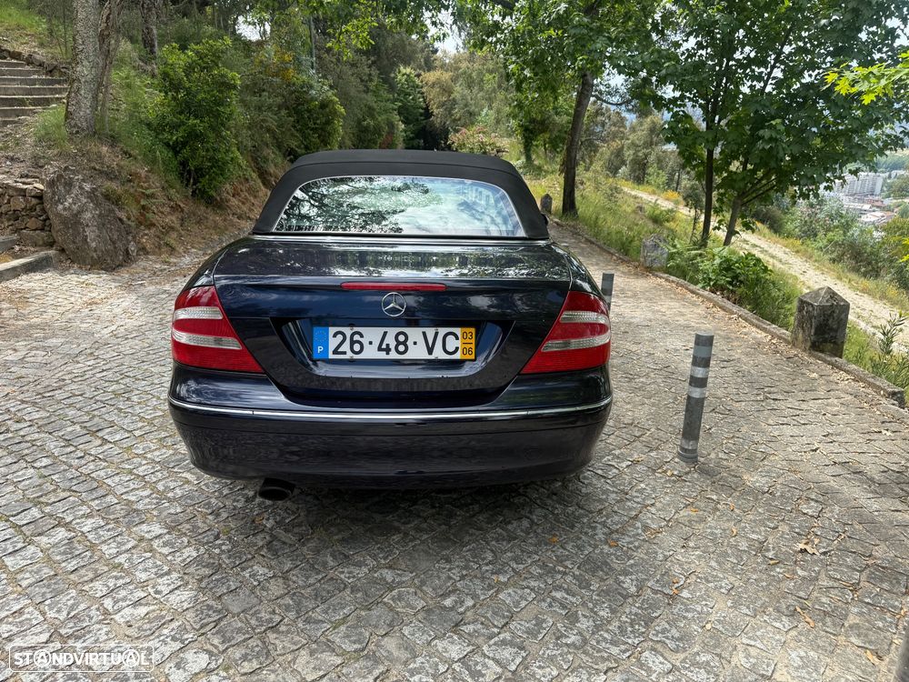 Mercedes-Benz CLK 200 - 4