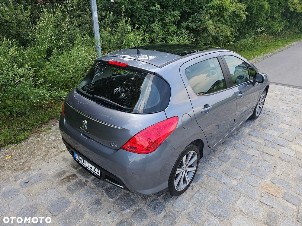 Peugeot 308 - 11