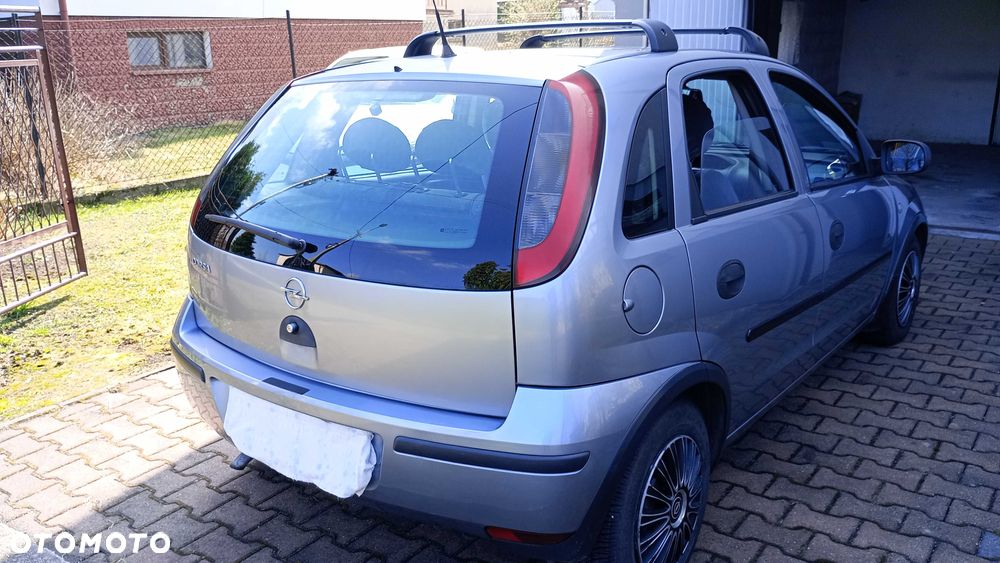 Opel Corsa - 2