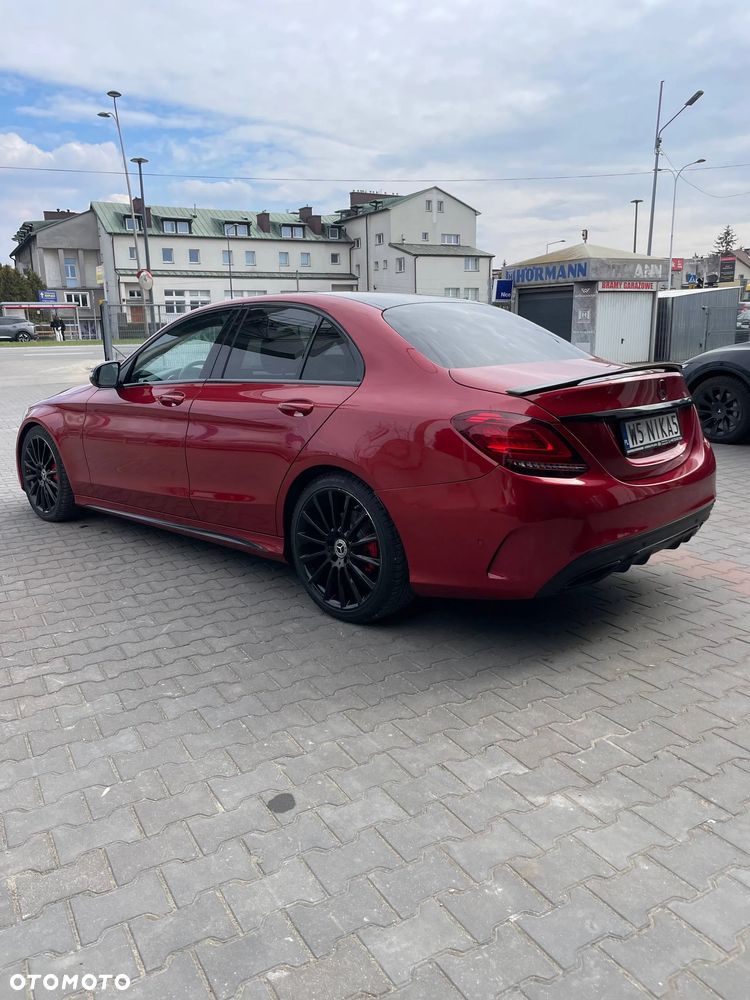 Mercedes-Benz Klasa C 300 d 9G-TRONIC AMG Line - 4