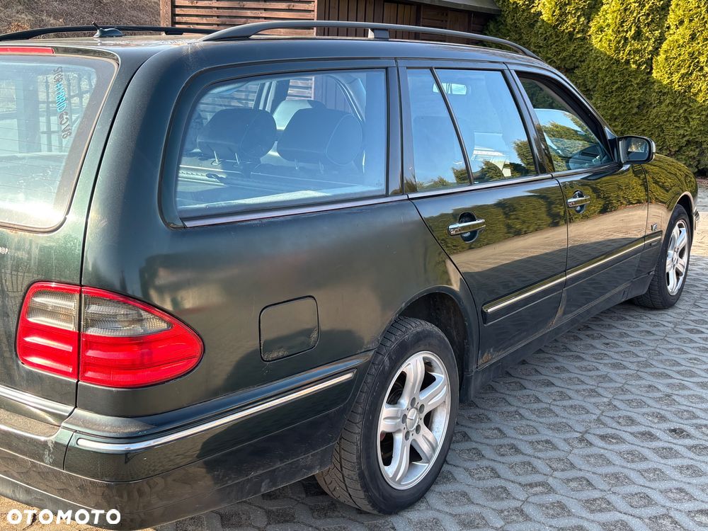 Mercedes-Benz Klasa E 430 T Avantgarde - 5