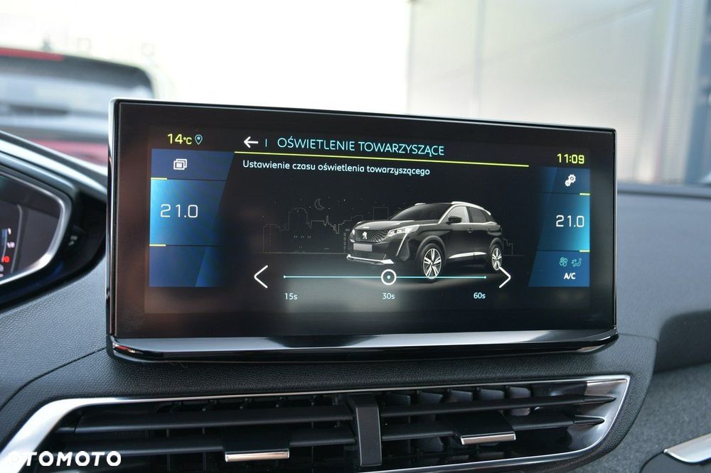 Peugeot 3008 1.6 PureTech Hybrid PHEV Allure Pack S&S EAT8 - 36