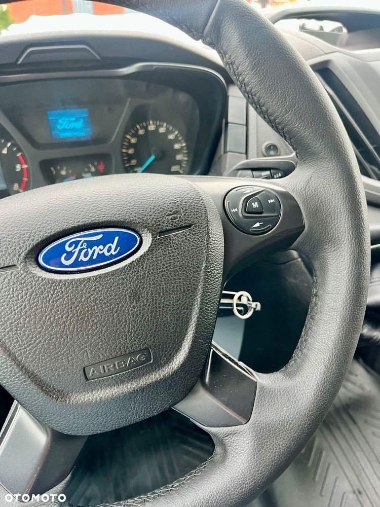 Ford Transit - 23