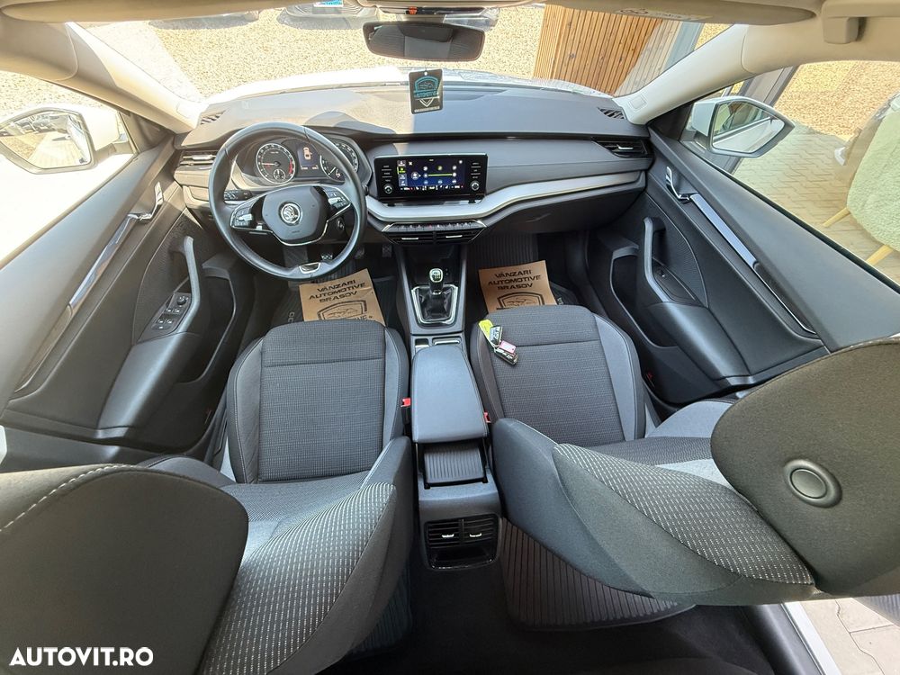 Skoda Octavia Combi 2.0 TDI Ambition - 15