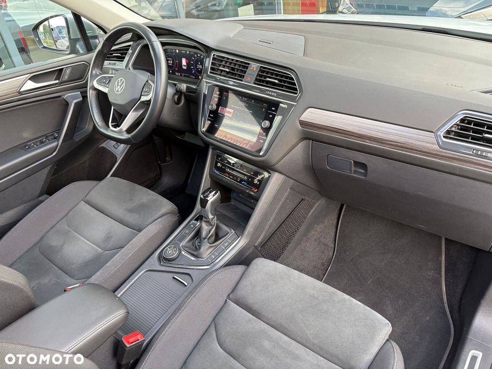 Volkswagen Tiguan Allspace 2.0 TDI 4Mot Elegance DSG - 18