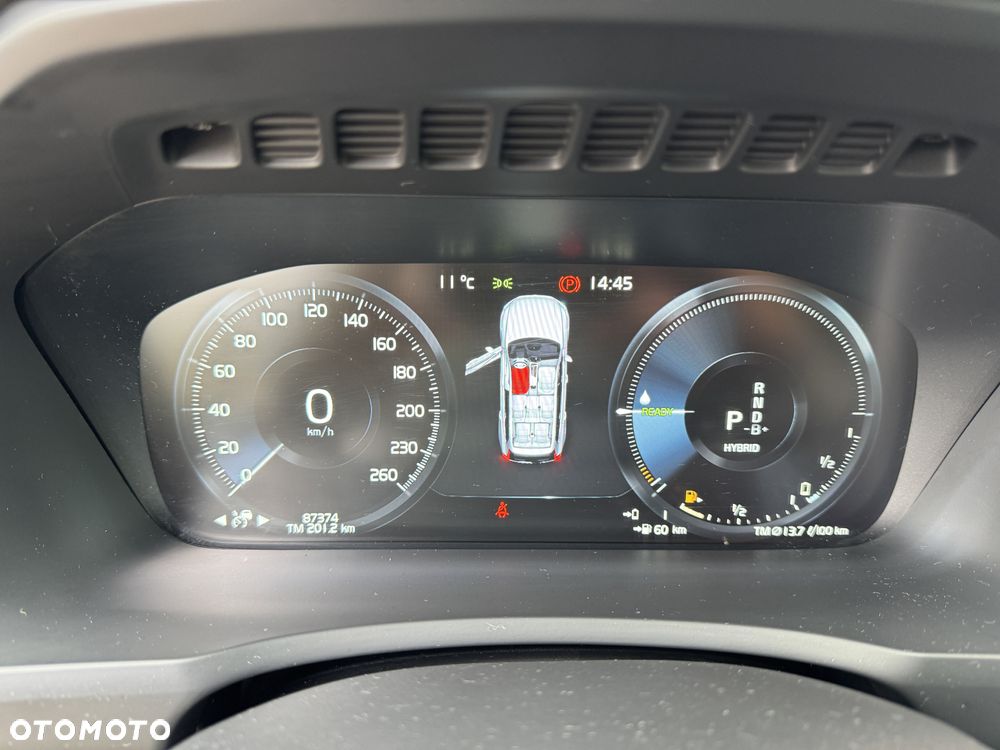 Volvo XC 90 T8 AWD Recharge Geartronic Inscription Edition - 17