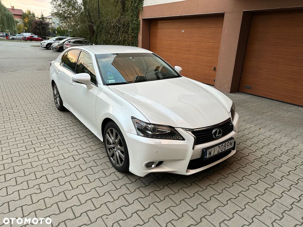 Lexus Gs