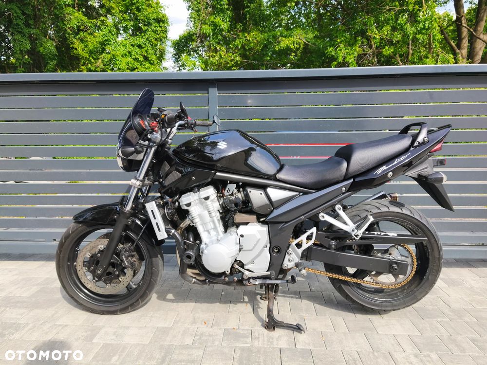 Suzuki Bandit - 12