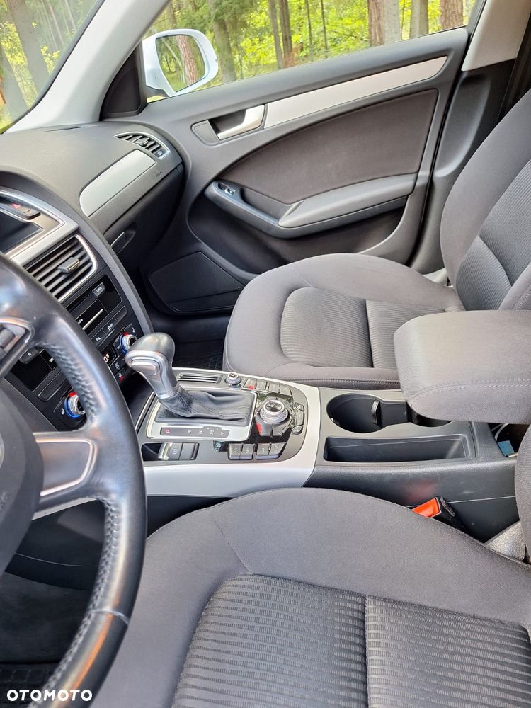 Audi A4 Avant 2.0 TDI S tronic - 13