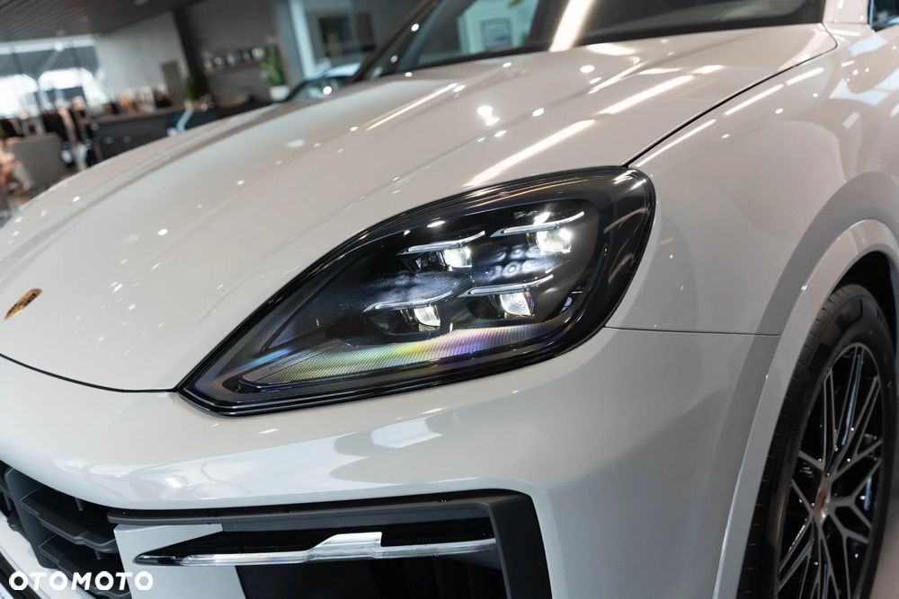 Porsche Cayenne Black Edition - 36