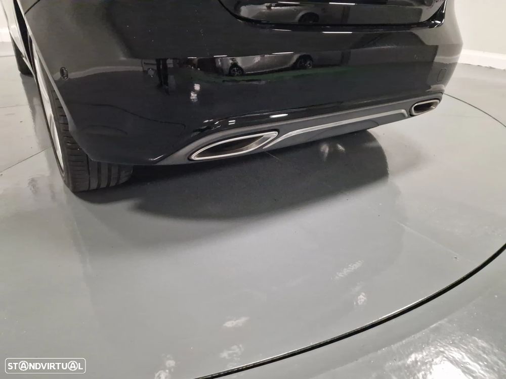 Mercedes-Benz A 180 d Urban - 19