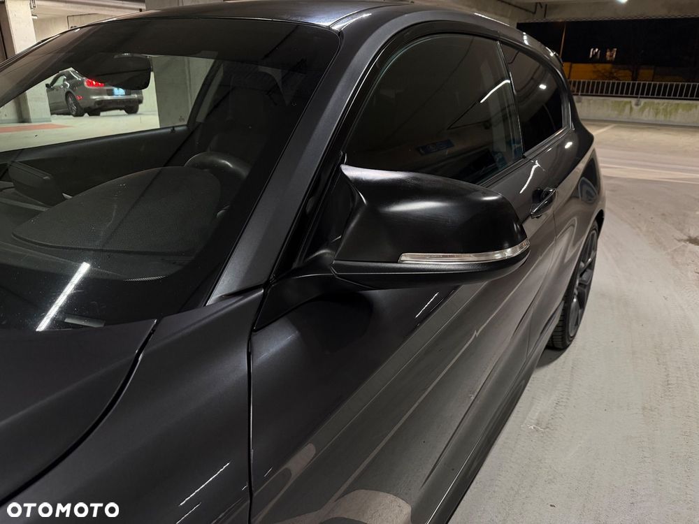 BMW Seria 1 - 12