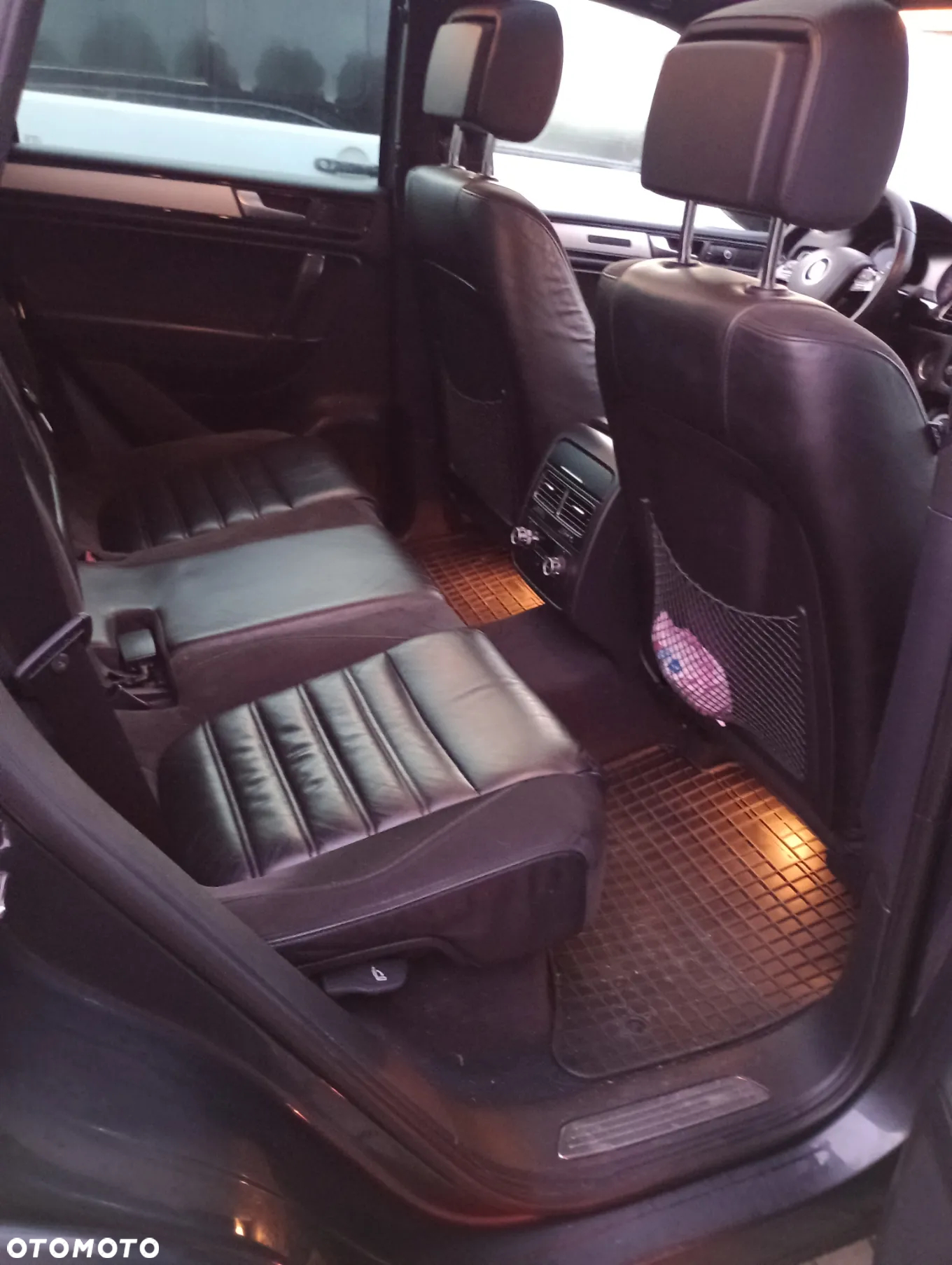 Volkswagen Touareg - 14