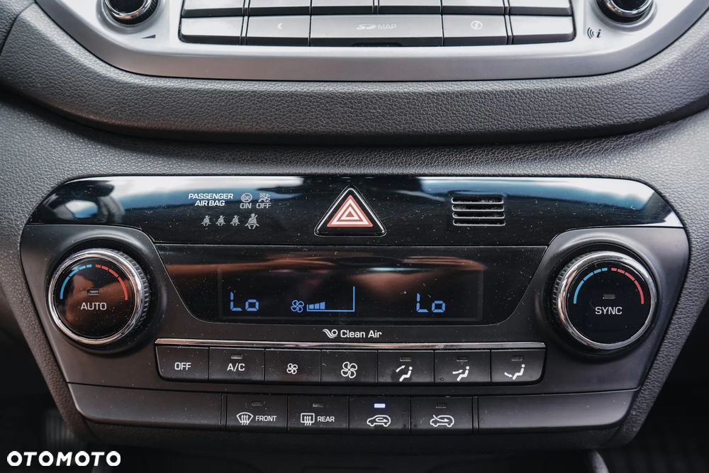 Hyundai Tucson blue 1.7 CRDi 2WD Intro Edition - 29