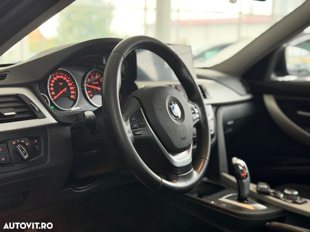 BMW Seria 3 - 28