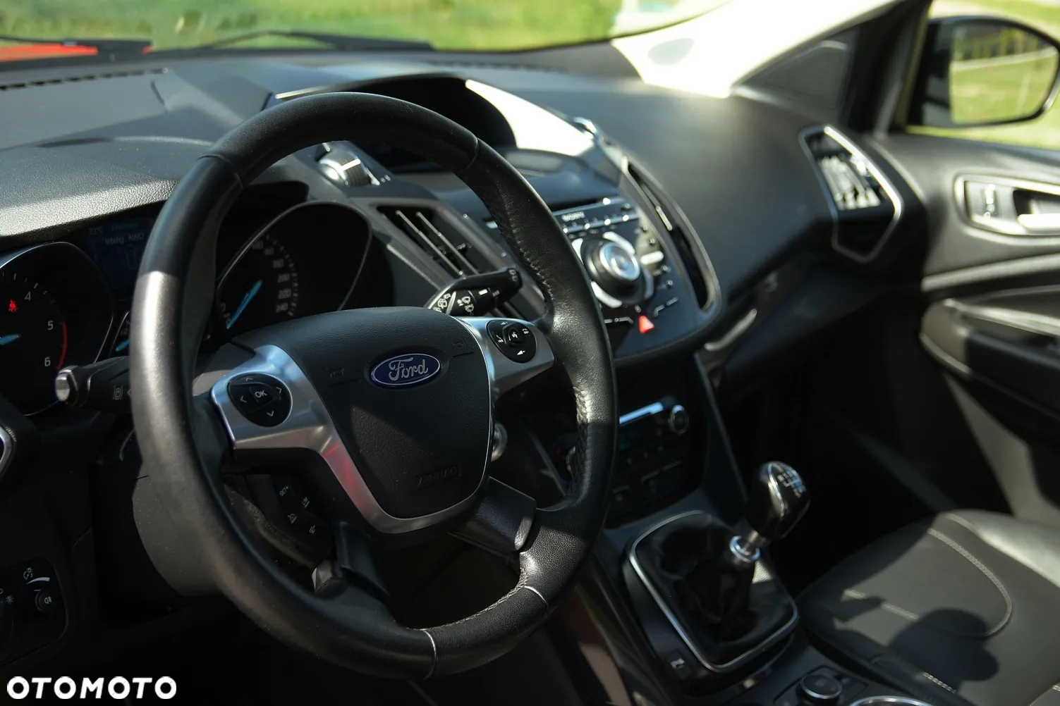 Ford Kuga 2.0 TDCi AWD ST-Line Black - 27