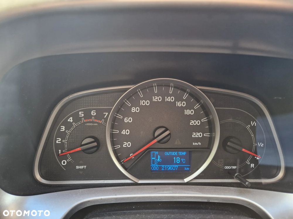 Toyota RAV4 2.0 D-4D 4x4 Comfort - 9