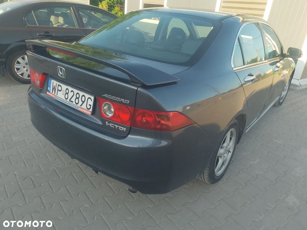 Honda Accord 2.2i-CTDi Executive lea - 9
