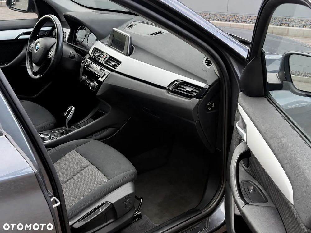 BMW X1 - 16