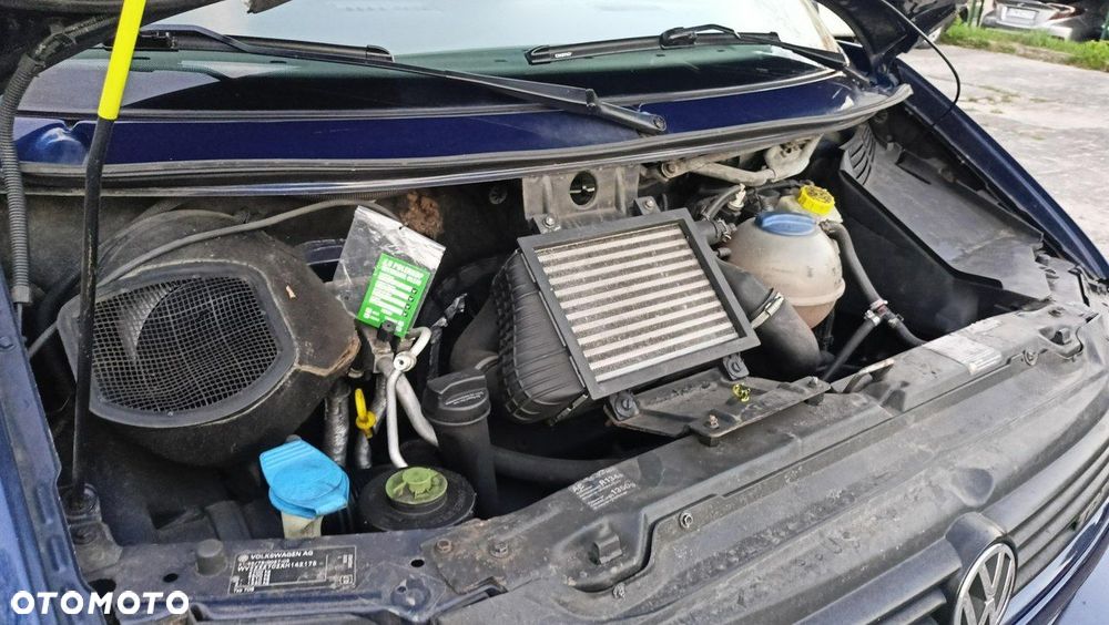Volkswagen Multivan - 40