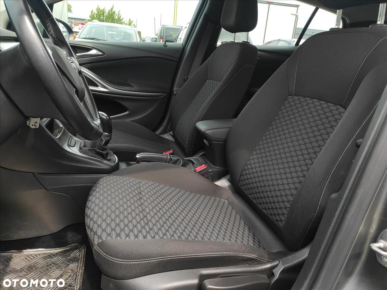 Opel Astra - 14