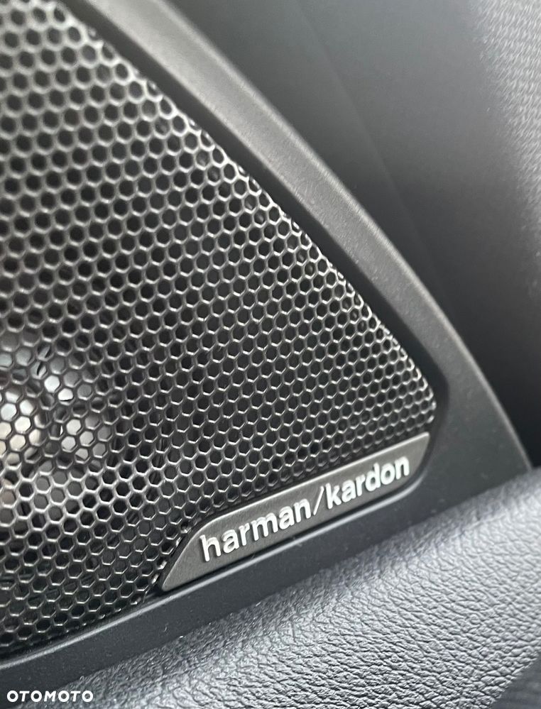 BMW Seria 1 118d M Sport Shadow - 18