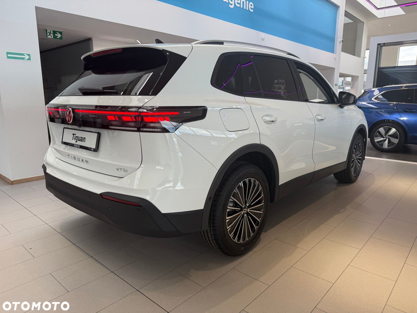 Volkswagen Tiguan - 8