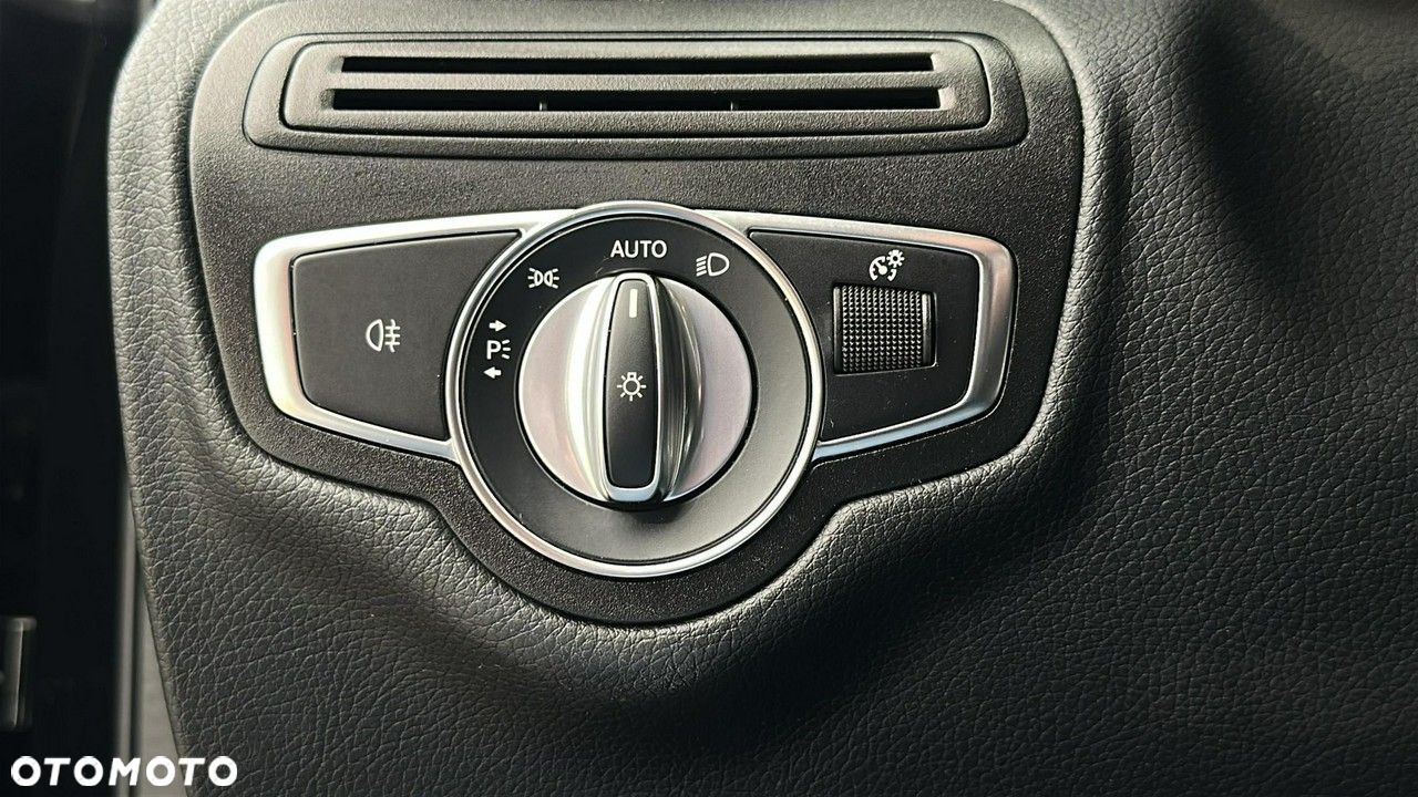 Mercedes-Benz GLC - 26