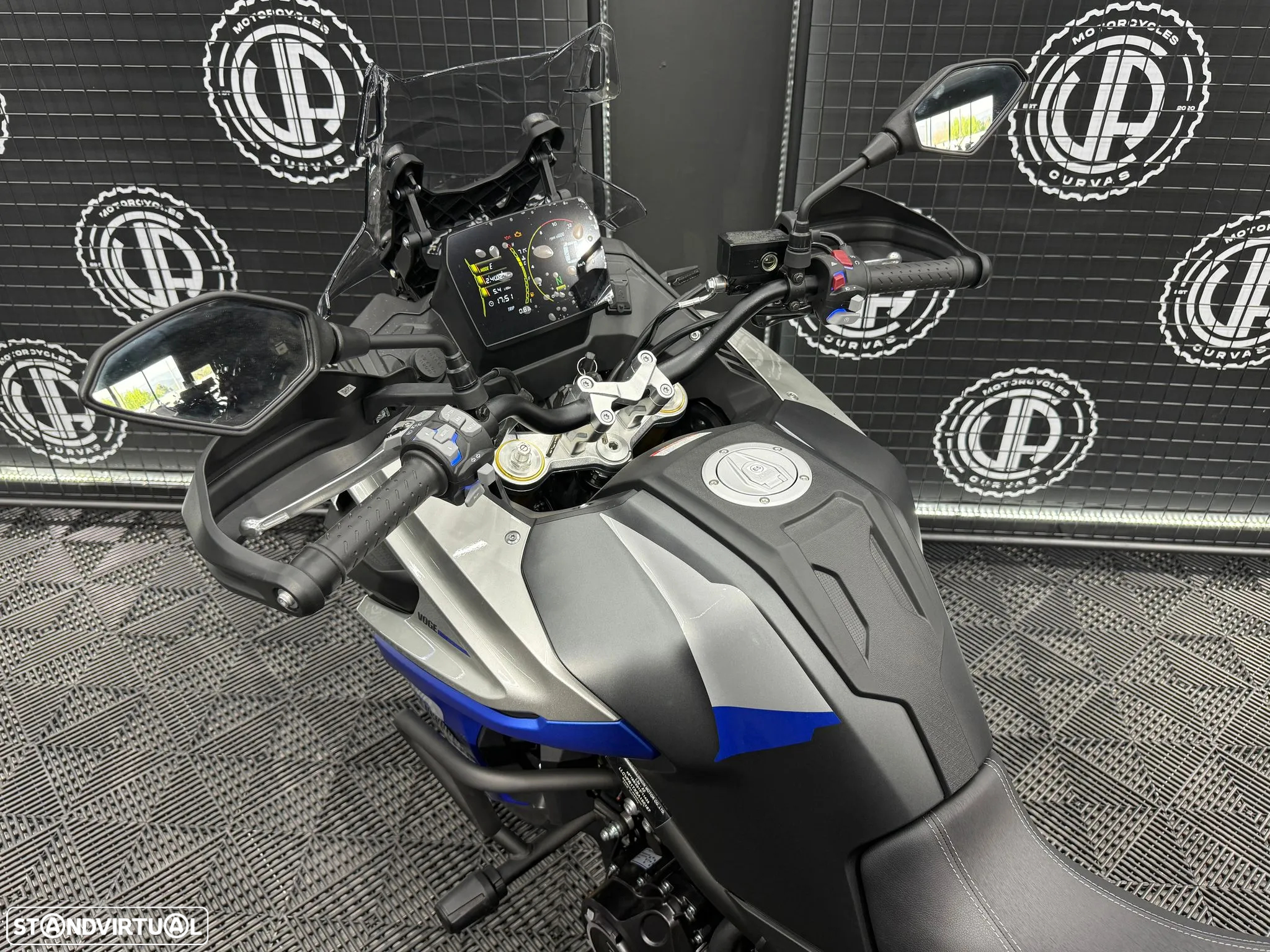 Voge 525DSX - 10